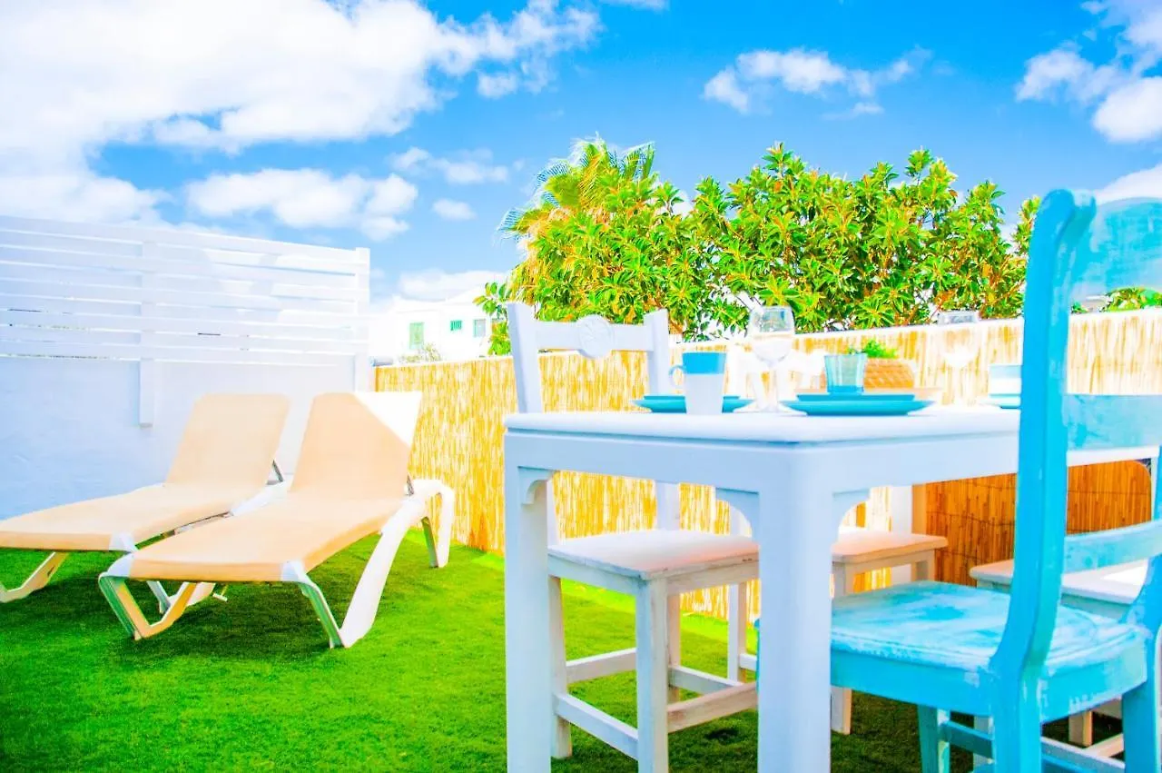 Vibesol Beach Apartament Playa Honda  0*, Playa Honda (Lanzarote)