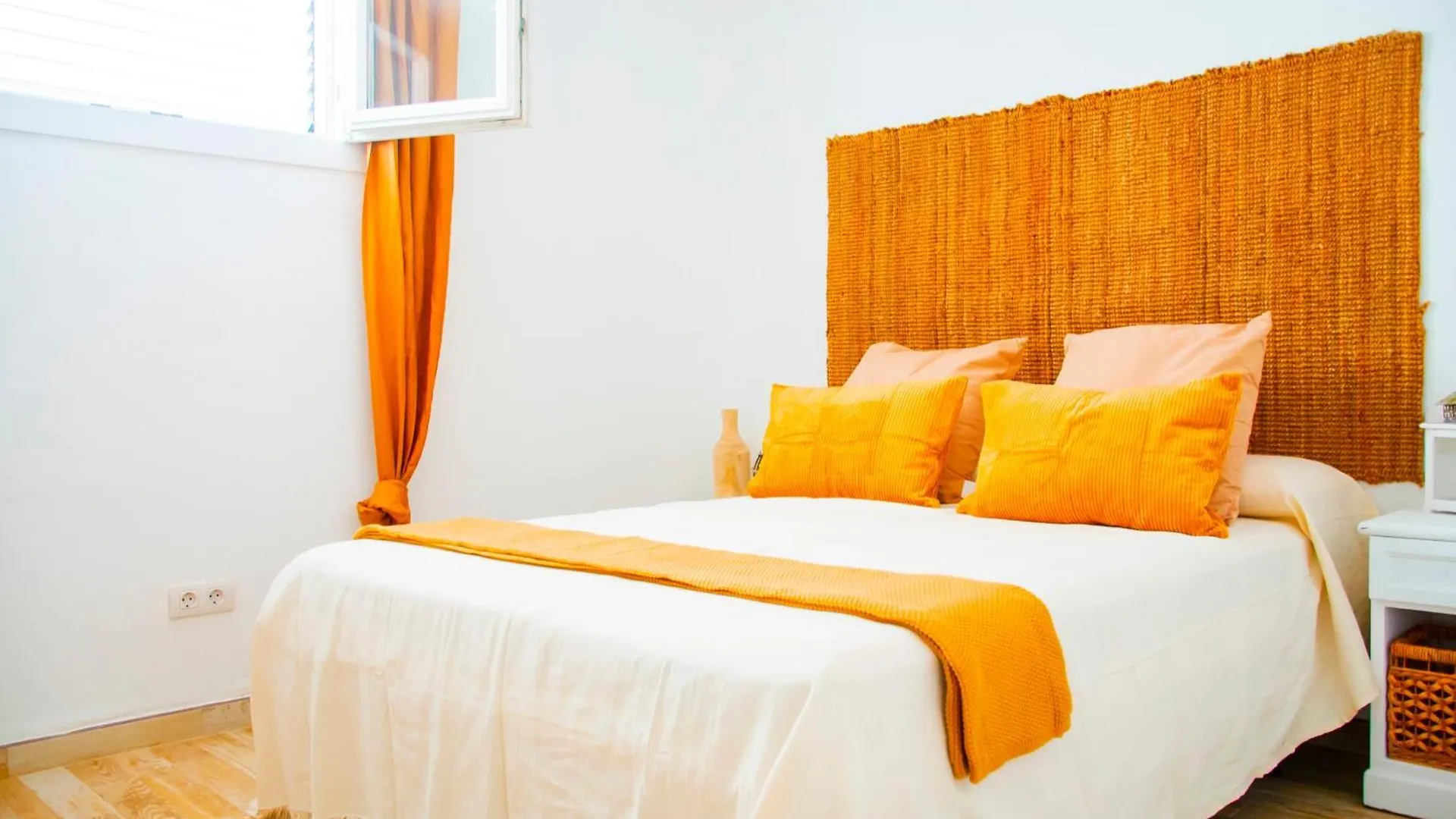 Vibesol Beach Apartament Playa Honda  Apartamento Playa Honda (Lanzarote)