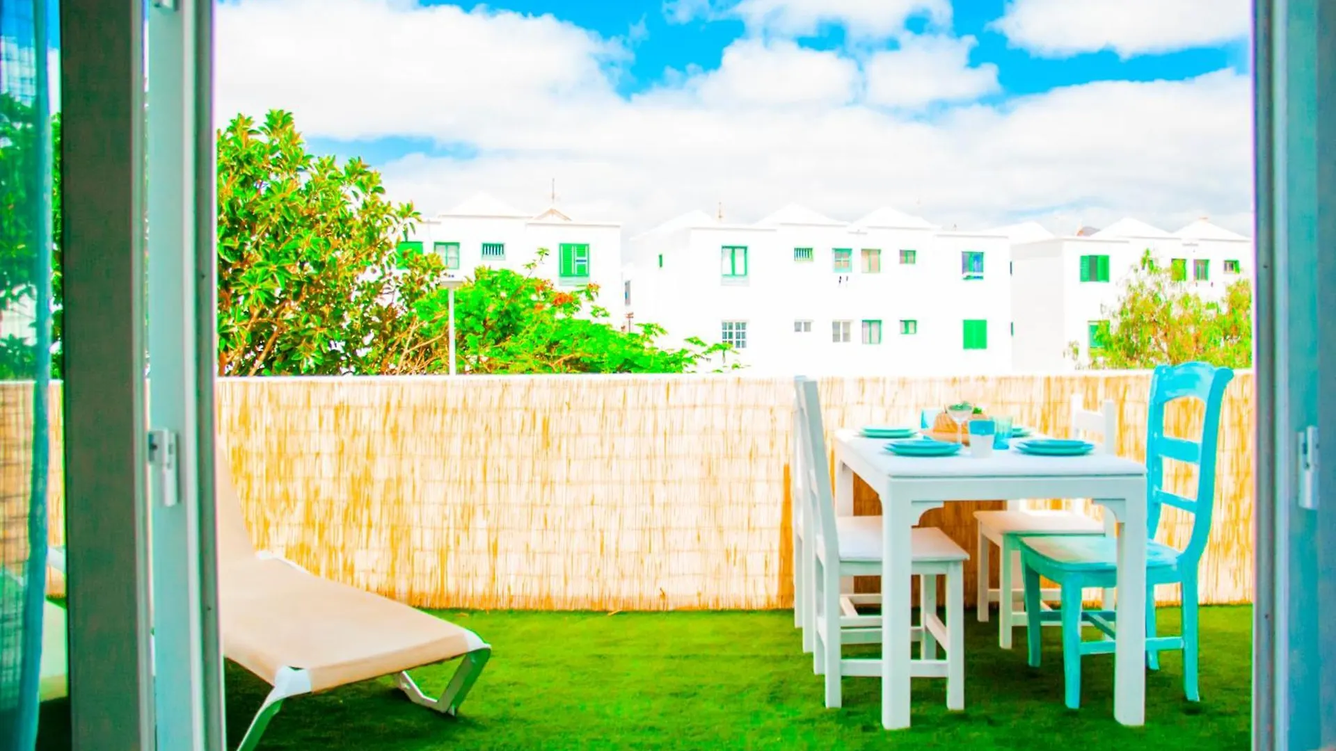 Vibesol Beach Apartament Playa Honda  Playa Honda (Lanzarote)
